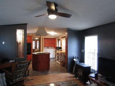 32 White Rock Cir unit 27, Tilton, NH 03276 - photo 7