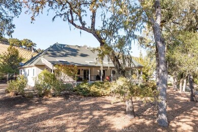 Useable yard is fully fenced.