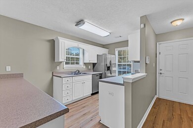 11-P1534422