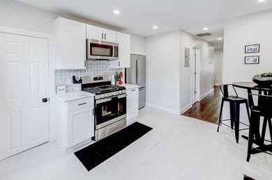 106 Glenway St unit 3, Dorchester, MA 02121 - photo 3