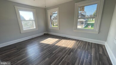 4032 Center Ave, Lafayette Hill, PA 19444 - photo 3