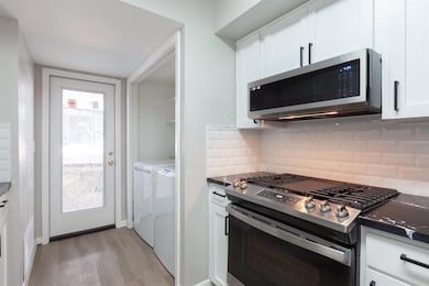 3409 Grooms St, Austin, TX 78705 - photo 7