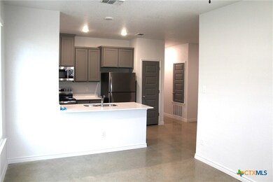 307 Riptide, Temple, TX 76501 - photo 2