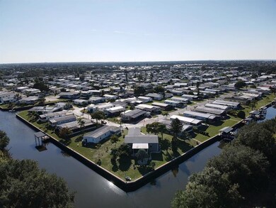 108 W Saint Johns Way, Apollo Beach, FL 33572 - photo 3