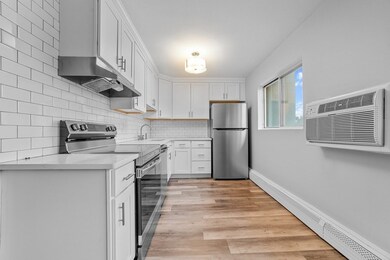 181 School St unit 3, Waltham, MA 02451 - photo 2