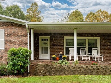 204 Keystone Drive Extension, Asheville, NC 28806 - photo 5