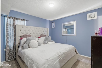 10497 Valle Del Mar Dr, El Paso, TX 79927 - photo 7