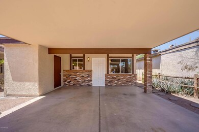 438 E Royal Palms Dr, Mesa, AZ 85203 - photo 6