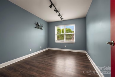 20 Foxden Dr unit 301, Fletcher, NC 28732 - photo 6