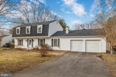 2314 Saint Bedes Ct, Reston, VA 20191 - photo 3