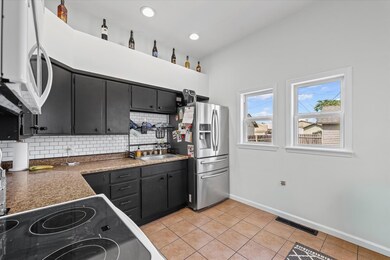 108 E Daggy St, Tuscola, IL 61953 - photo 7