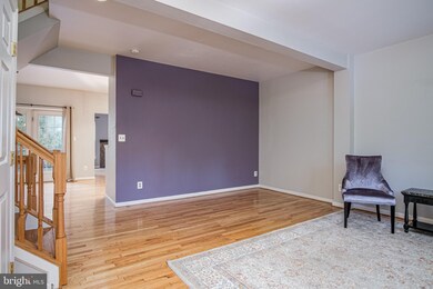 12458 Hadrians Ct, Bristow, VA 20136 - photo 3