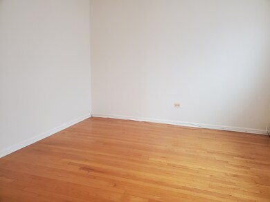 6117 N Mozart St unit 1R, Chicago, IL 60659 - photo 5