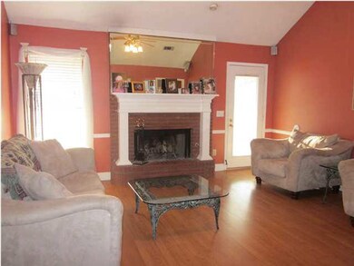 Great Room with vaulted Ceiling