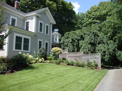 24 Auburn St, Concord, NH 03301 - photo 2