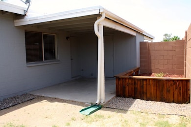 1050 S Stapley Dr unit 8, Mesa, AZ 85204 - photo 6