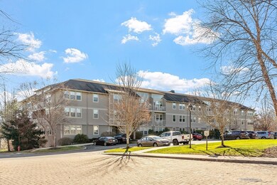 3 Harvest Dr unit 107, North Andover, MA 01845 - photo 2