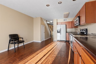 445 Carolcrest Ln unit 321, Livingston, TX 77351 - photo 4