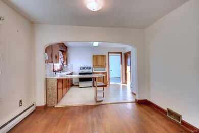531 Center St, Slatington, PA 18080 - photo 4