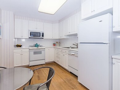 Imperial Towers unit 712, Chestnut Hill, MA 02467 - photo 7