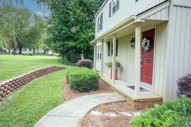 400 Camelot Dr, Statesville, NC 28625 - photo 5