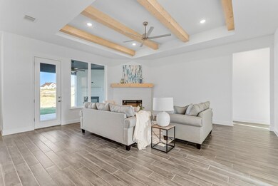 201 Harvard Ln, Springtown, TX 76082 - photo 6