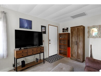 1475 Green Acres Rd unit 10, Eugene, OR 97408 - photo 4