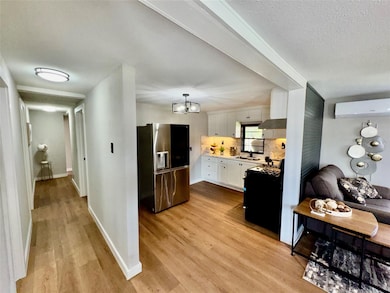 319 Lowe St, Palestine, TX 75803 - photo 7