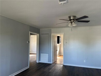 1020 Brockenbraugh Ct unit C, Metairie, LA 70005 - photo 2