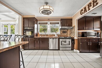 14 Pinedale Ave, Billerica, MA 01821 - photo 6