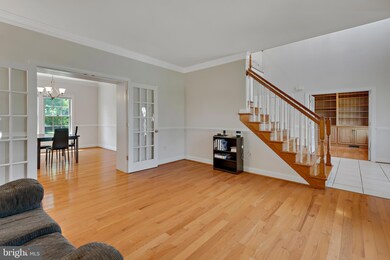 19107 Red Maple Dr, Hagerstown, MD 21742 - photo 7