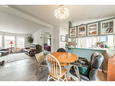 977 Island St, Springfield, OR 97477 - photo 6