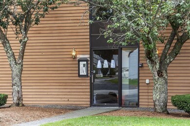 17 Blackstone Dr unit U1725, Nashua, NH 03063 - photo 5