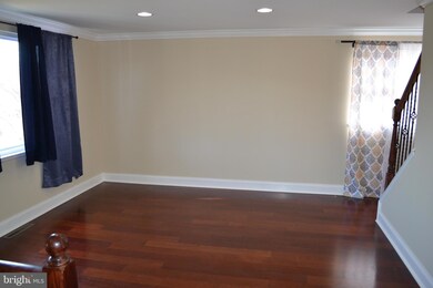 951 Regina Dr, Halethorpe, MD 21227 - photo 6