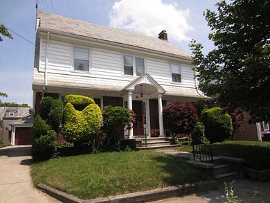 49 Lorraine Ave, Providence, RI 02906 - photo 2