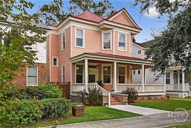 706 E Henry St, Savannah, GA 31401 - photo 4