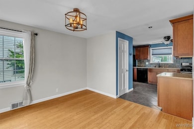 71 Gardenwood Ln, Buffalo, NY 14223 - photo 7