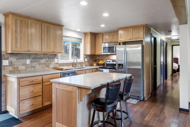 1481 NW Milwaukee Ave, Bend, OR 97701 - photo 7