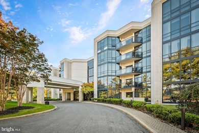 Pavilion in the Park unit 415, Pikesville, MD 21208 - photo 2