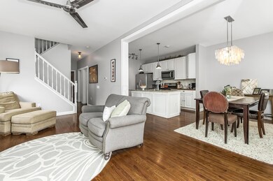 T 1195 Michigan Ave00011