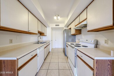 19810 N 4th St, Phoenix, AZ 85024 - photo 6