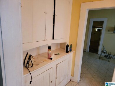 1511 33rd St N, Birmingham, AL 35234 - photo 7