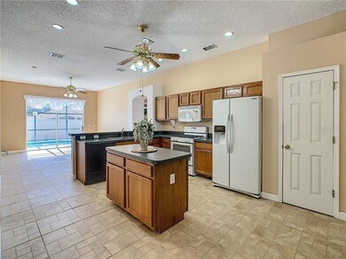 unlisted-address, Davenport, FL 33897 - photo 4