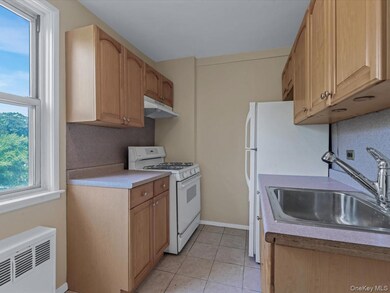 5500 Fieldston Rd unit 4II, Bronx, NY 10471 - photo 6