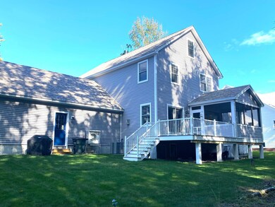 12 Mason Way