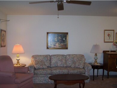 106 Park St unit 15, Bennington, VT 05201 - photo 3