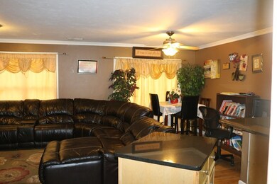 46 Reed St unit B, Worcester, MA 01602 - photo 7