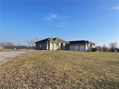 1715 Missouri 7, Independence, MO 64056 - photo 2