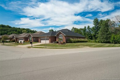 3054 Barrington Ct, New Albany, IN 47150 - photo 4