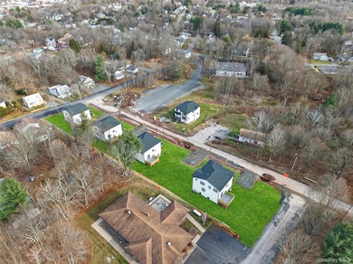 12 E Dillon Rd unit 202, Monticello, NY 12701 - photo 3